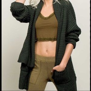 Like New POL XL Green Cozy Cardigan